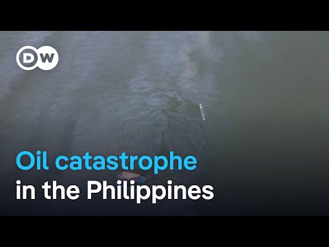 Philippines oil spill sparks fears of environmental catastrophe | DW News