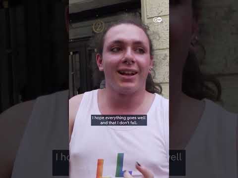 Madrid celebrates Pride Week with high heels race | DW News