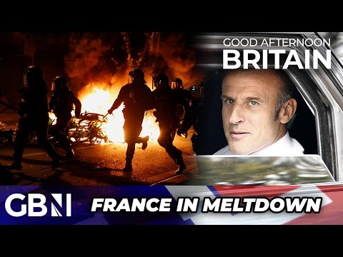 France in MELTDOWN: Country to be without government ‘for MONTHS’