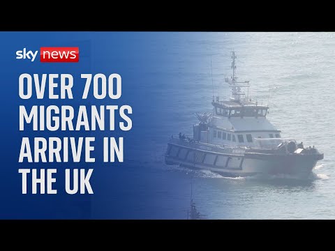 More than 700 migrants arrived in UK in 11 boats in a single day, new figures show