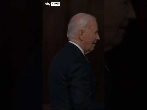 Biden takes selfie with crowd