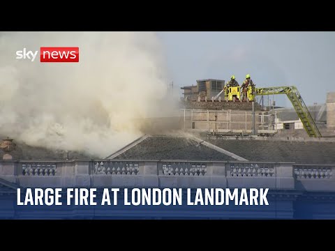 Fire breaks out at London’s Somerset House