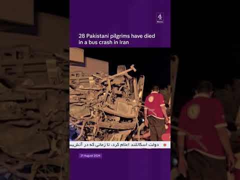 Pakistan bus crash kills 28
