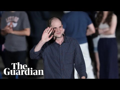 ‘I can’t wait to hug him’: the Guardian’s Pjotr Sauer reacts to Evan Gershkovich’s release