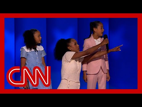 Kerry Washington and Kamala Harris’ grandnieces teach the DNC how to pronounce Harris’ name