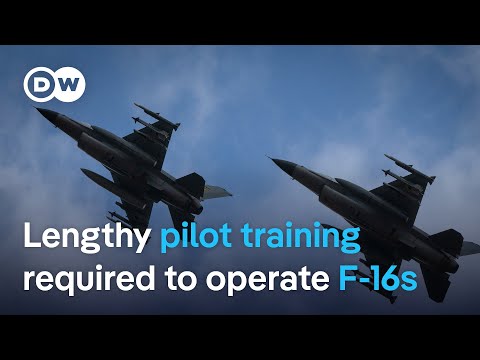 How will F-16 fighter jets be integrated into Ukraine’s military strategy? | DW News