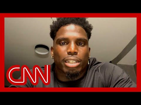 Tyreek Hill reveals what he was thinking of while police detained him