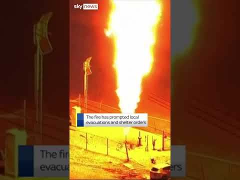 Houston pipeline fire continues to burn