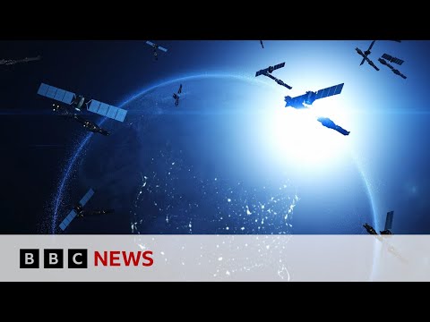 Elon Musk’s satellites ‘blocking’ view of the universe | BBC News
