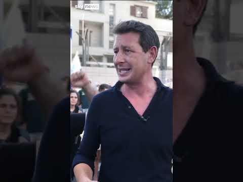 Protests over hostage deal bring Tel Aviv to a halt