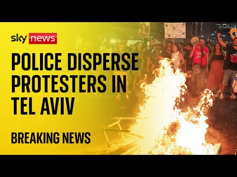 Police disperse protesters after more than 300,000 people join demonstration in Tel Aviv