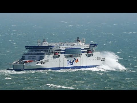 Transport minister calls P&O Ferries ‘rogue operator’ as law is tightened| ITV News