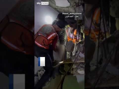 Child rescued from rubble in Gaza
