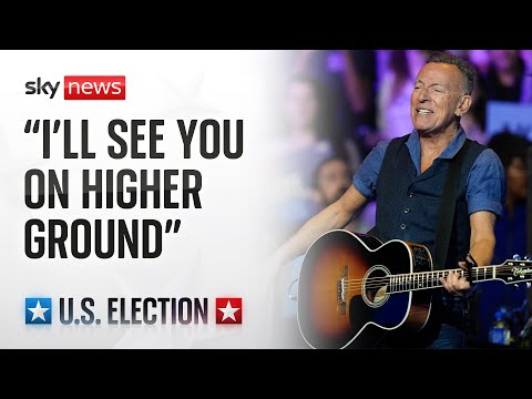Barack Obama campaigns alongside Bruce Springsteen at a rally in Philadelphia