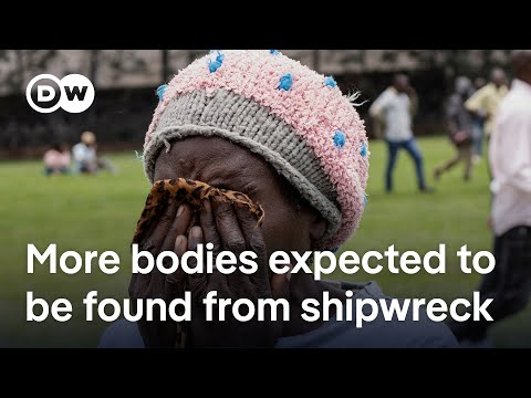 At least 78 die after overloaded boat capsizes in DRC | DW News