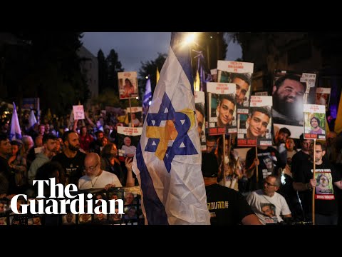Israelis gather near Netanyahu’s residence as they mark anniversary of October 7 attacks
