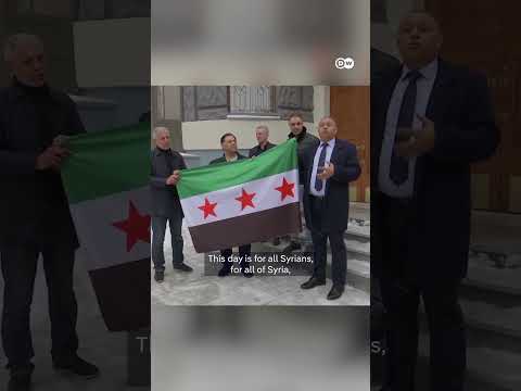 Syrian rebel flag flies over embassy in Moscow | DW Shorts