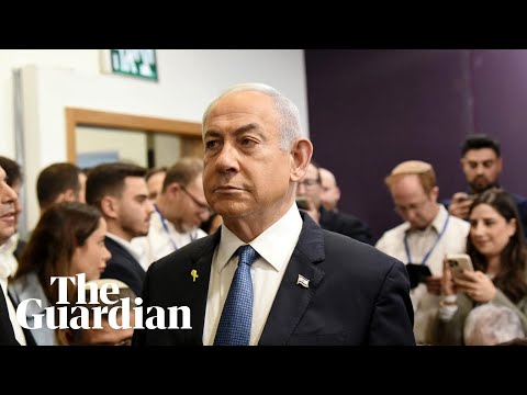 Benjamin Netanyahu appears in court to give evidence in corruption trial