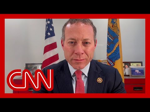 New Jersey lawmaker says FBI statement on mysterious drones is not enough