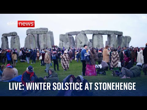 Ceremony takes place at Stonehenge to mark winter solstice 2024 – watch live
