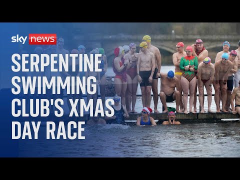 The Serpentine Swimming Club’s Christmas Day race