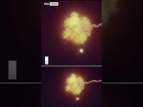 Russian-speaking Santa blows up ‘NATO’ Santa