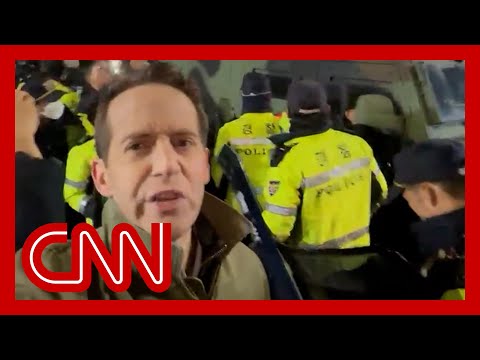 CNN reporter in Seoul describes what he saw after martial law announcement