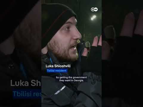Georgians are protesting against new government’s decision regarding EU membership | DW Shorts