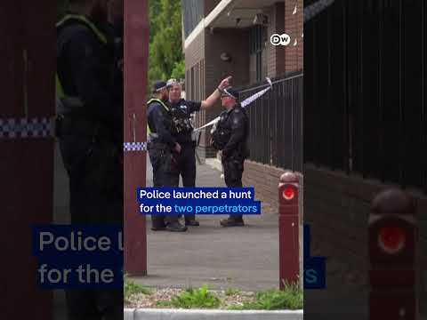 Australia synagogue set on fire | DW News