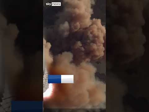 SpaceX launches world’s largest rocket