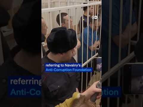 Three lawyers of late Kremlin critic Navalny sentenced to prison | DW News