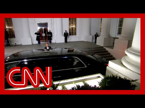 Kaitlan Collins points out what’s ‘unusual’ about Trump’s arrival at White House