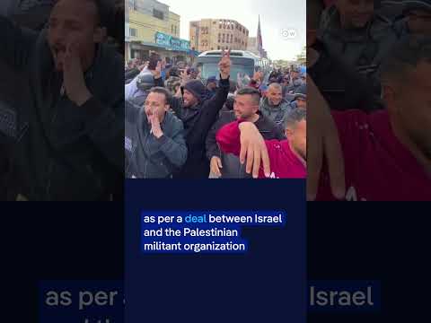 Israel releases 200 Palestinian prisoners and detainees | DW News