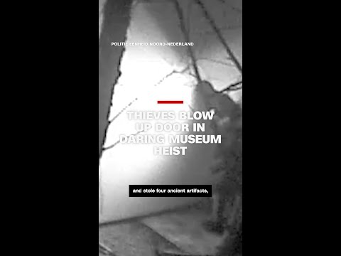 See thieves blow up door in daring museum heist