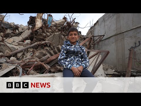 Boy, 11, living alone in Gaza hospital, has ‘witnessed scenes no child should see’ | BBC News
