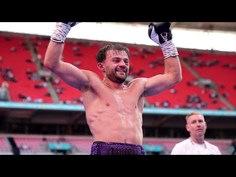 Downing tools and off to Riyadh: Boxer and electrician Josh Padley prepares for world title fight