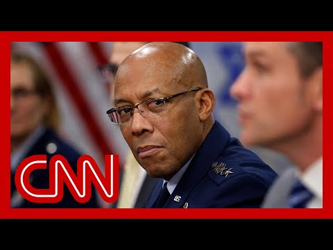 Trump fires top US general and Navy chief in purge of military leadership