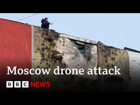 Moscow region hit by ‘massive’ drone attack, Russian officials say | BBC News