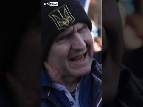 Pro-Ukrainian protesters gather in London