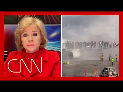 Expert explains why plane passengers had to walk on plane’s wing