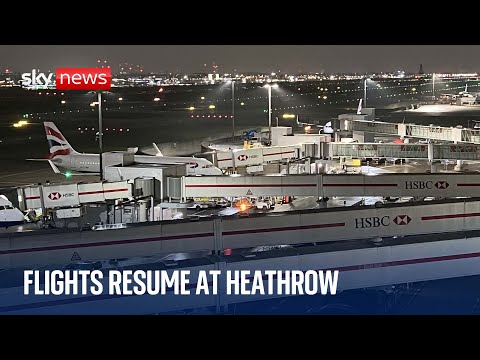 First flights resume from Heathrow after shutdown