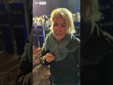 Thousands protesting in Istanbul