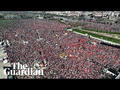 Hundreds of thousands join protest in defence of Erdoğan rival jailed in Turkey