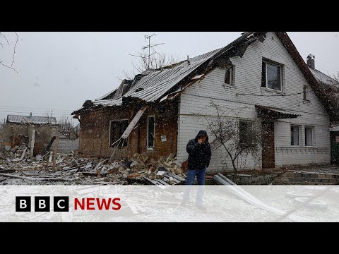 Ukraine’s military chief says Russian spring offensive has begun | BBC News