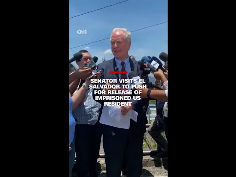Senator visits El Salvador to push for release of imprisoned US resident
