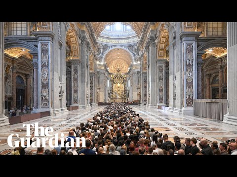 Faithful pay homage to Pope Francis in St Peter’s Basilica – watch live