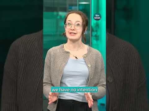 ‘Can I just squeeze past?’: How Brits use polite-isms to dodge conflict #itvnews