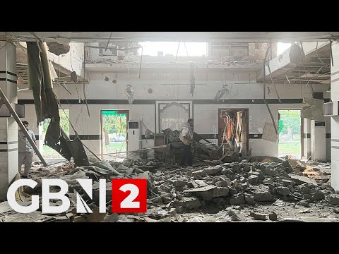 India-Pakistan: Scenes from Karachi after hostilities break out