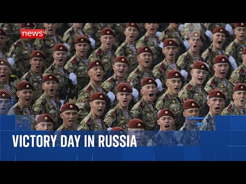 Actors recreate the battle of Berlin as part of Russia’s anniversary celebrations