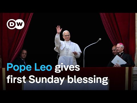 Pope Leo calls for ‘just and lasting peace’ in first Sunday blessing | DW News